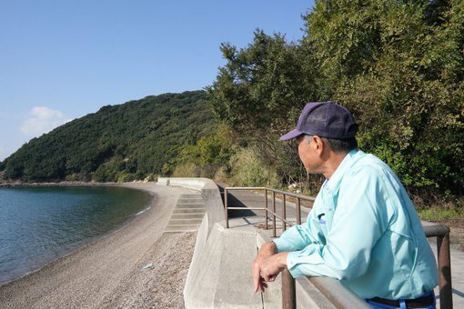 西浦海岸で出会った吉田さん