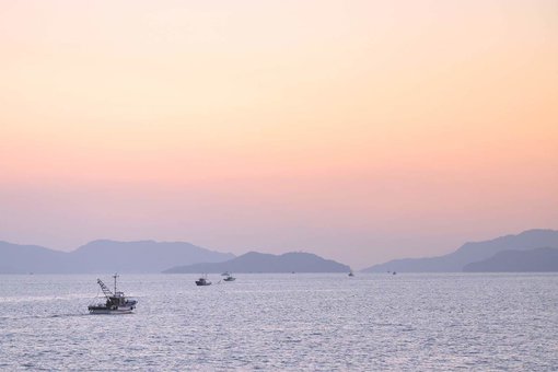 本島から見た瀬戸内海